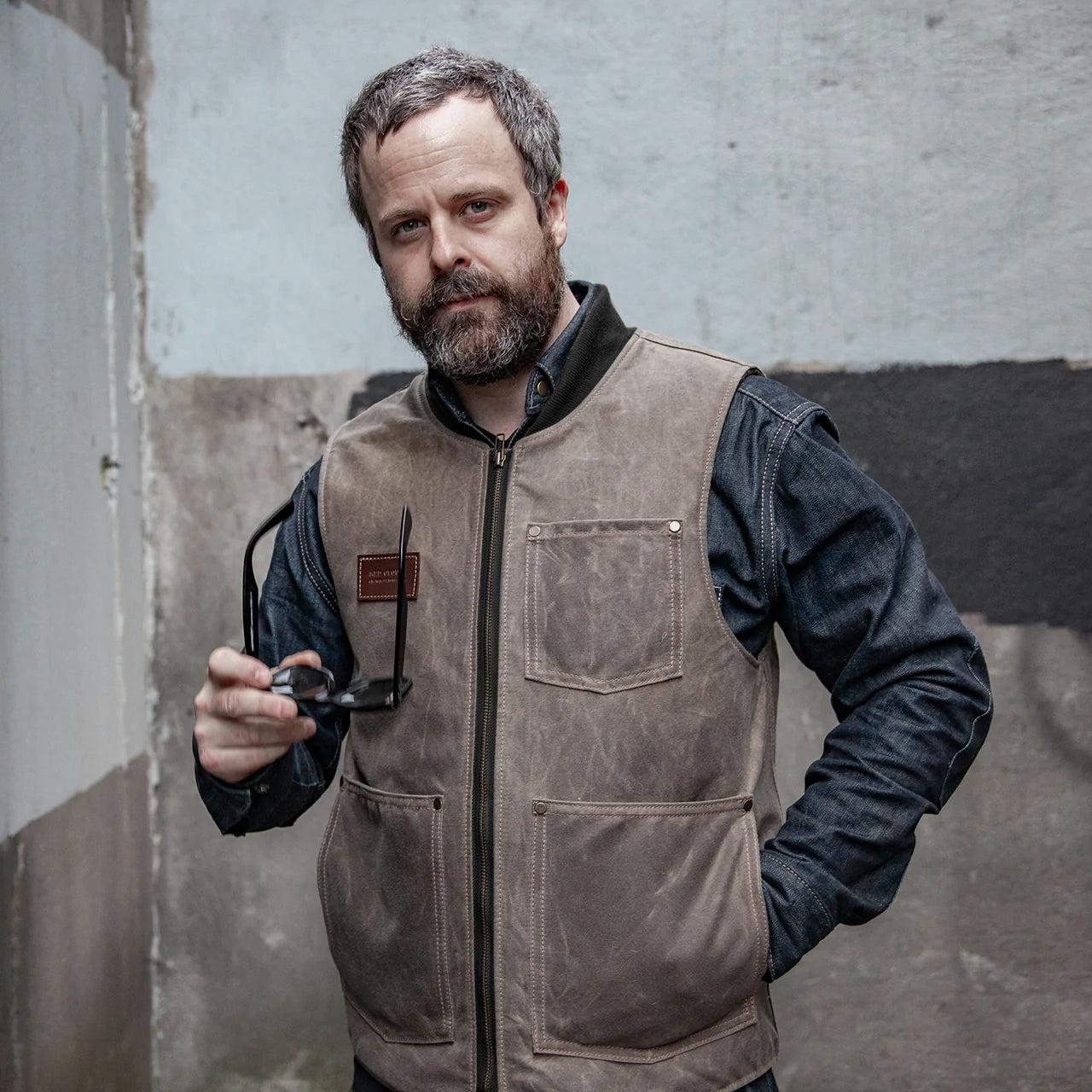 Hawthorne Vest - Havana Waxed Canvas