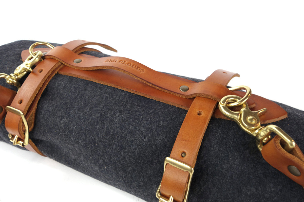 Leather Blanket Carrier, leather blanket strap, shoulder carrier, wool blanket, leather straps, blanket roll, leather blanket roll, leather carrier, blanket straps