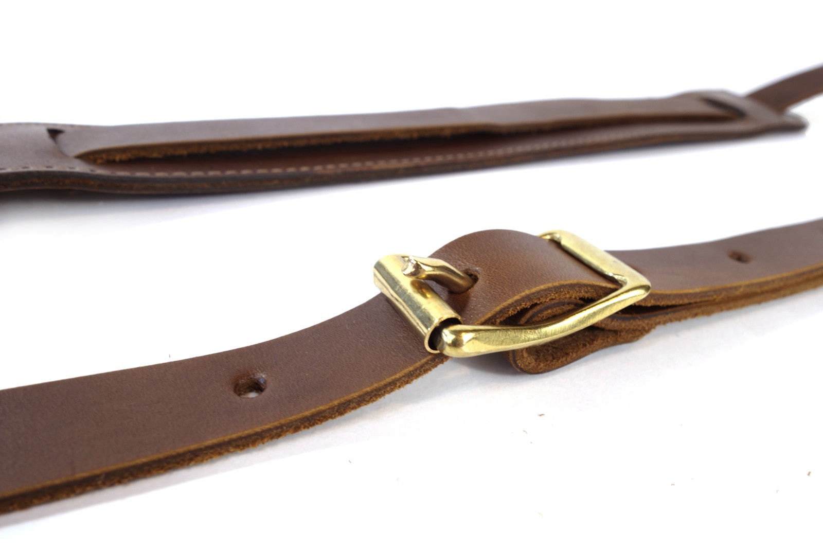 Old guitar strap, vintage guitar strap, classic guitar strap, leather guitar strap, leather strap, inspired by the early days of Rock ’n’ Roll, this classic style of leather guitar strap was worn by the likes of Chuck Berry, Elvis Presley, and The Beatles. It’s still used today by many of our favorite musicians on both acoustic and electric guitars.