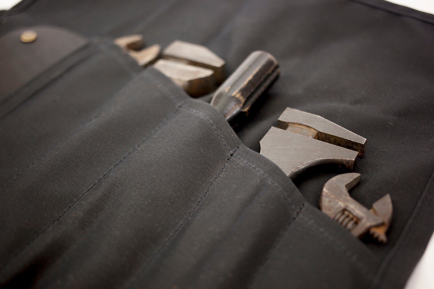 Landseer Tool Roll - Black