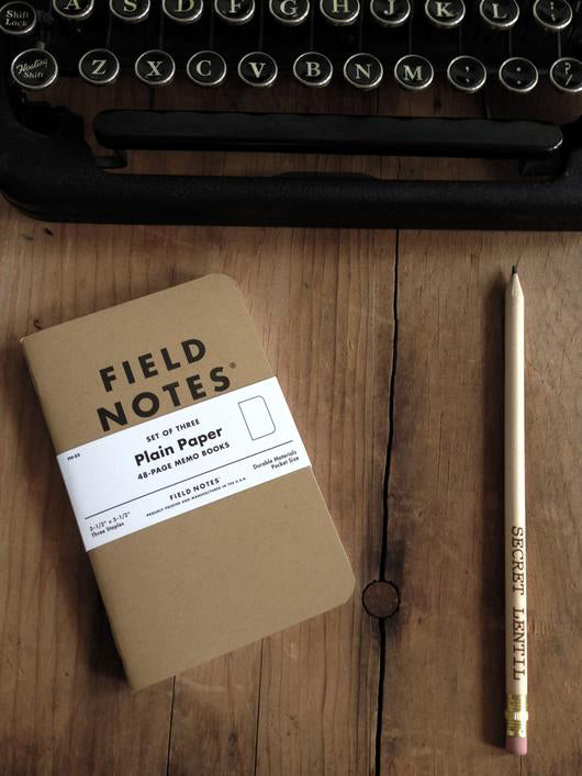 Field Notes: Original Kraft 3-Pack - Mixed Paper (1 Graph, 1 Ruled, 1 Plain  book) - 48 Pages - 3.5 x 5.5 